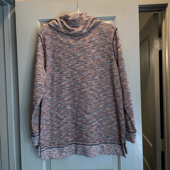 Natural Reflections Cowl Neck Top Size L, EUC - Picture 3 of 5